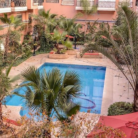 Beautiful, Great Equipped 122 M Holiday Apartment Near Majorelle Garden And Gueliz With Pool Views And A Large Balcony And Terrace มาร์ราเกช ภายนอก รูปภาพ