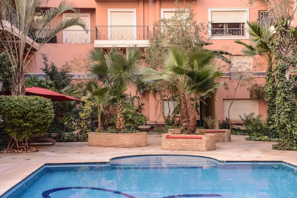 Beautiful, Great Equipped 122 M Holiday Apartment Near Majorelle Garden And Gueliz With Pool Views And A Large Balcony And Terrace มาร์ราเกช ภายนอก รูปภาพ