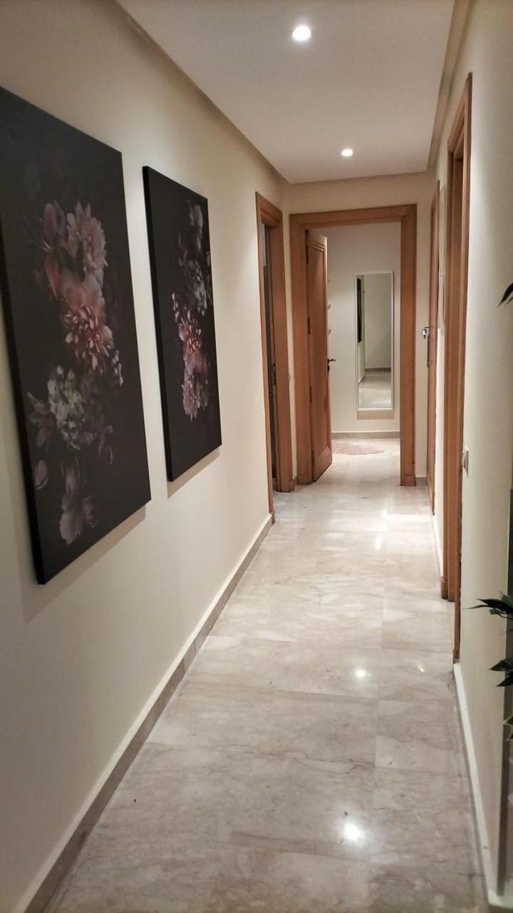 Beautiful, Great Equipped 122 M Holiday Apartment Near Majorelle Garden And Gueliz With Pool Views And A Large Balcony And Terrace มาร์ราเกช ภายนอก รูปภาพ