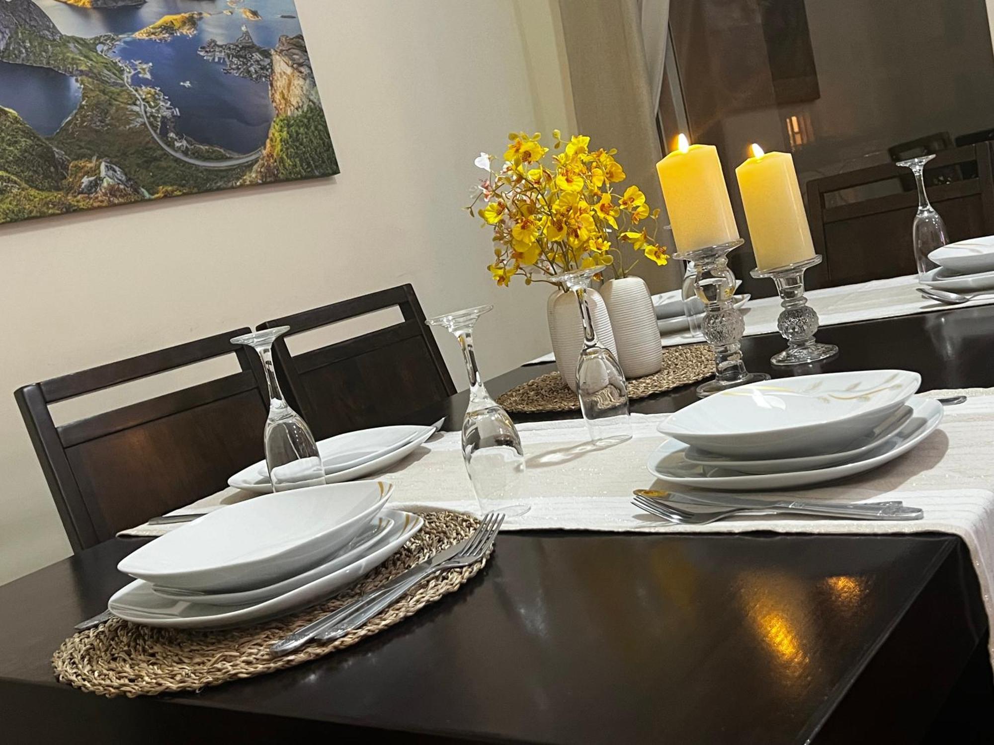Beautiful, Great Equipped 122 M Holiday Apartment Near Majorelle Garden And Gueliz With Pool Views And A Large Balcony And Terrace มาร์ราเกช ภายนอก รูปภาพ